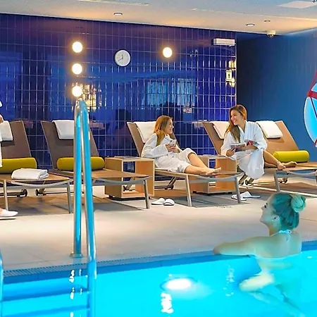 Mercure Hotel 4*