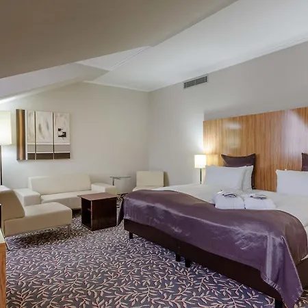 Mercure 4*