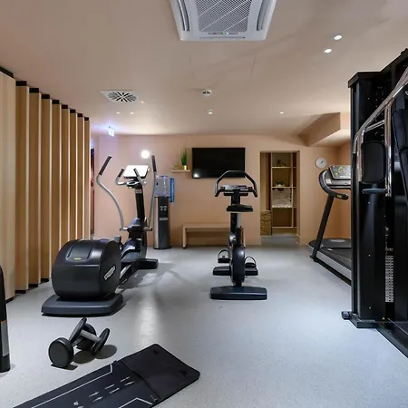 Mercure 4*